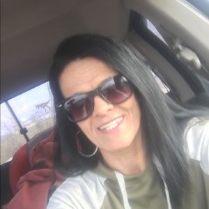 Meet your Posher, Stacey